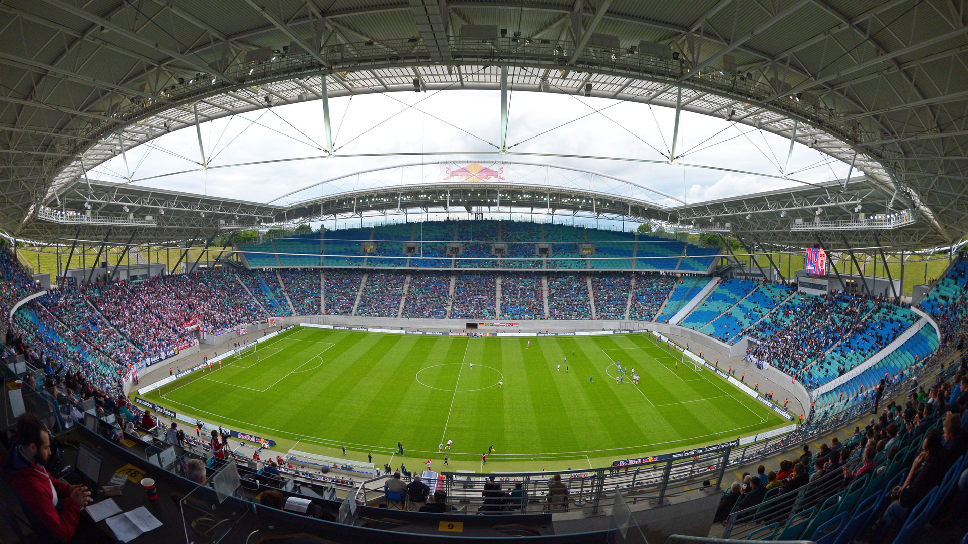 Für 300 Millionen Euro! Neues Stadion Für RB Leipzig? | Goal.com