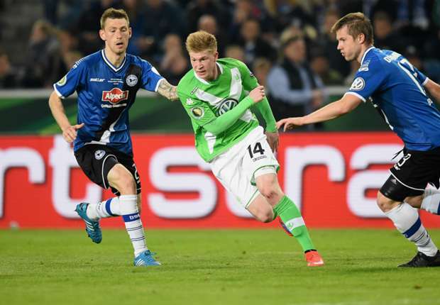 'I'm in contact with Bayern Munich & PSG' - De Bruyne agent