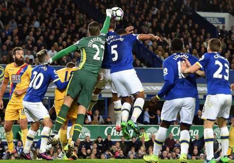VIDEO: Lukaku-Freistoß nützt nichts