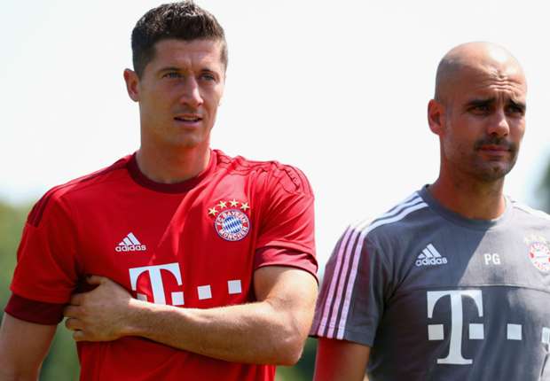 Gemeinsam zum Titel: Robert Lewandowski (l.) und Pep Guardiola (r.)