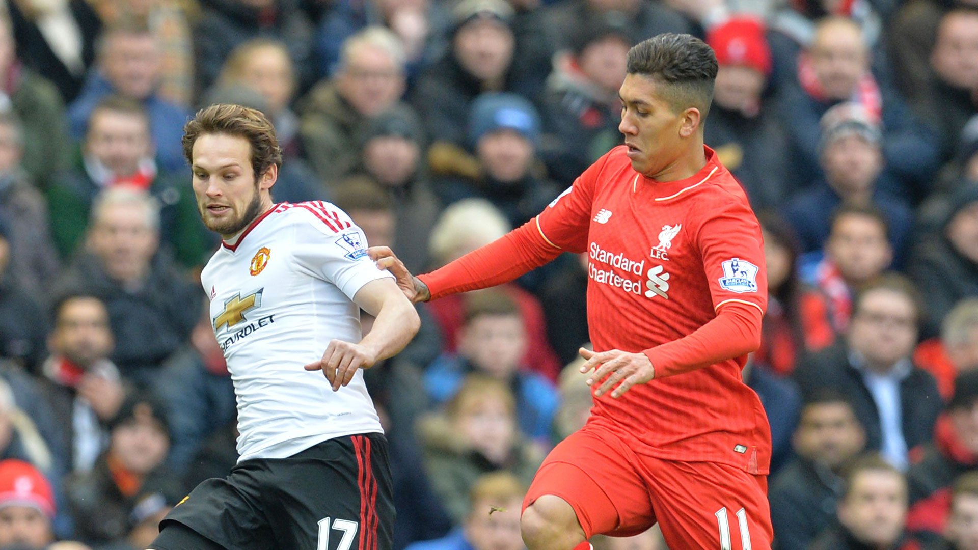 Daley Blind Roberto Firmino Liverpool Manchester United Premier League 17012016 - Goal.com