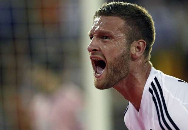 Arsenal confident of landing Mustafi as talks continue