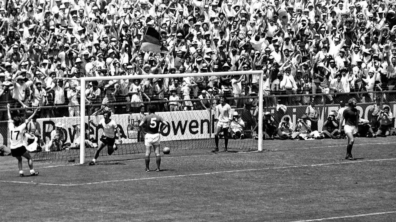 ONLY GERMAN: Peter Bonetti England Deutschland 14061970