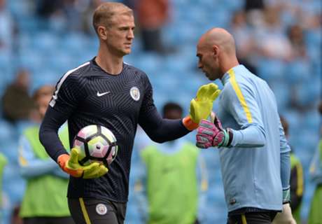 ManCity: Hart und Toure in der Startelf