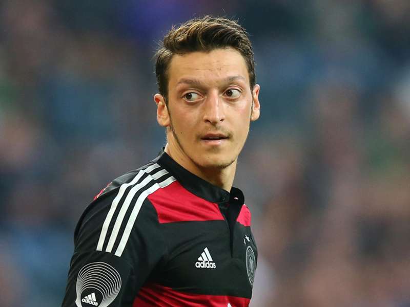 Quantos gols tem Mesut Ozil?