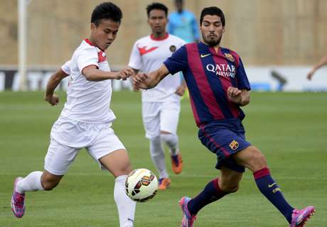 Watch Suarez's double for Barca B