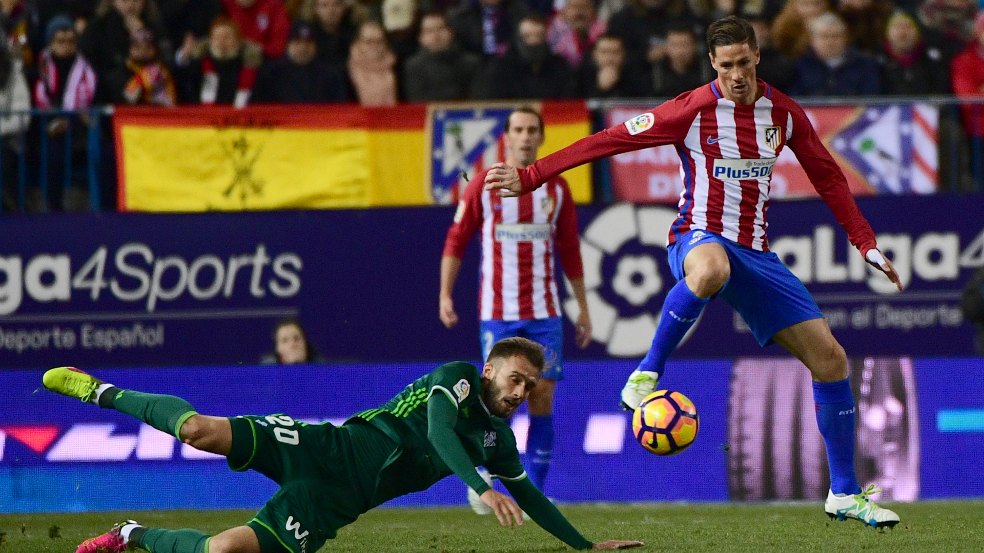 The Home Side Were More Compact In Midfield And Afforded The Lively Dani Ceballos Less Space Than They Did In The First Half The Home Side Were More Compact In Midfield And Afforded The Lively Dani Ceballos Less Space Than They Did In The First Half