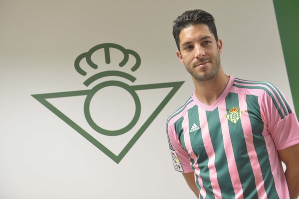 camiseta betis rosa