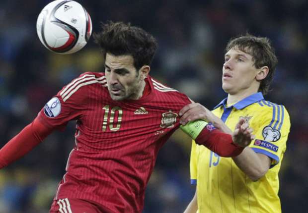 Cesc Fabregas Masuk Club 100 Spanyol