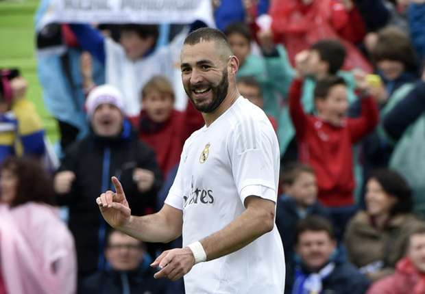 Karim Benzema Jadi Buruan Utama Jose Mourinho?