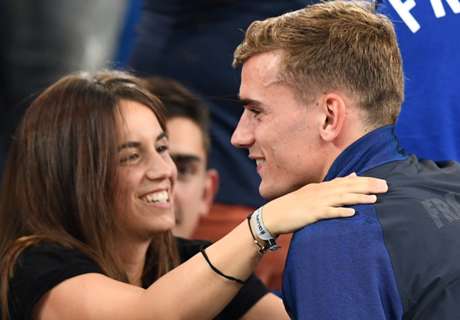 Griezmann y Erika, radiantes tras casarse