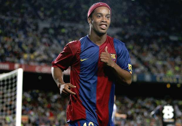 La noche en que el Santiago Bernabeu aplaudió a Ronaldinho - Goal.com