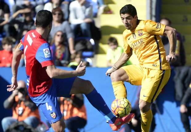 Levante 0-2 Barcelona: David Navarro perpetúa la racha invicta de Luis Enrique