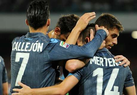 Naples-Cesena 3-2, résumé de match