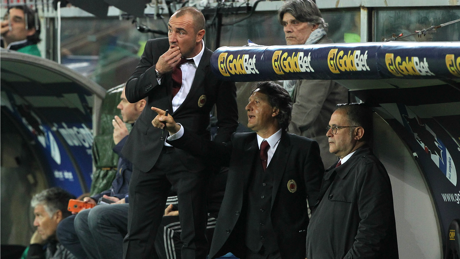 Brocchi stravolge il Milan: cinque cambi per Verona