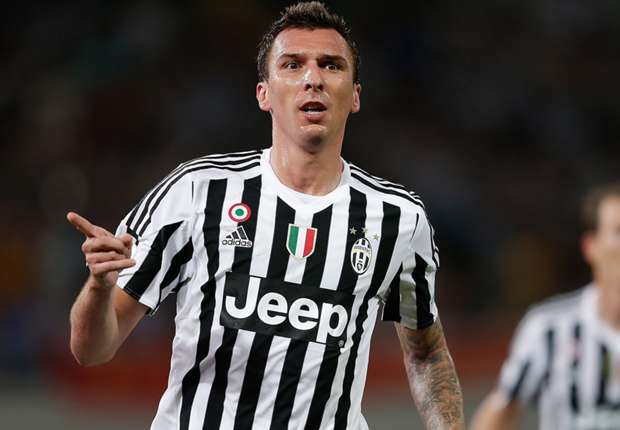 Juve storia di un grande amore - Página 2 Mario-mandzukic-juventus-lazio-supercoppa_1avtlckzaoch91n1p8f9240o1j