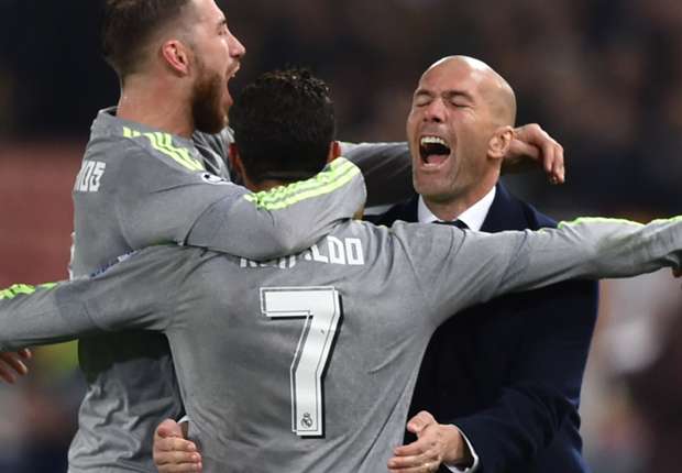 Jubel bei Sergio Ramos, Cristiano Ronaldo und Zinedine Zidane (v.l.)