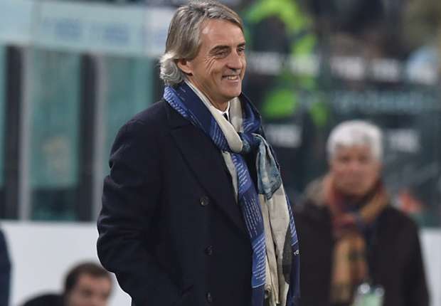 Mancini fa fuori l'Inter: "Scudetto discorso chiuso, in campo con il cuscino"