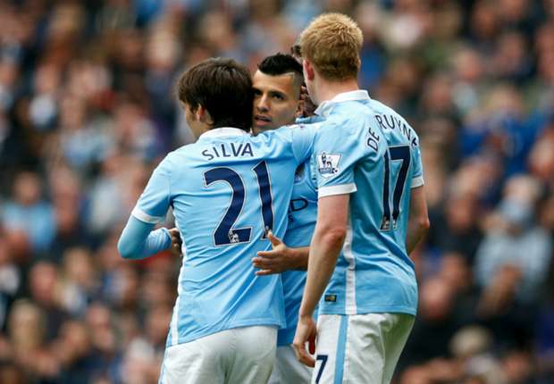 Scholes picks three Man City players as Premier League's best