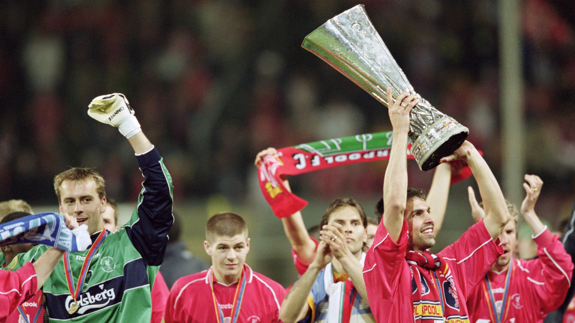 Gerrard UEFA Cup 2001