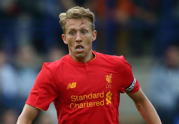 Liverpool await news of Lucas injury