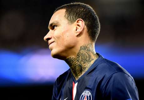 Van der Wiel fined for walkout