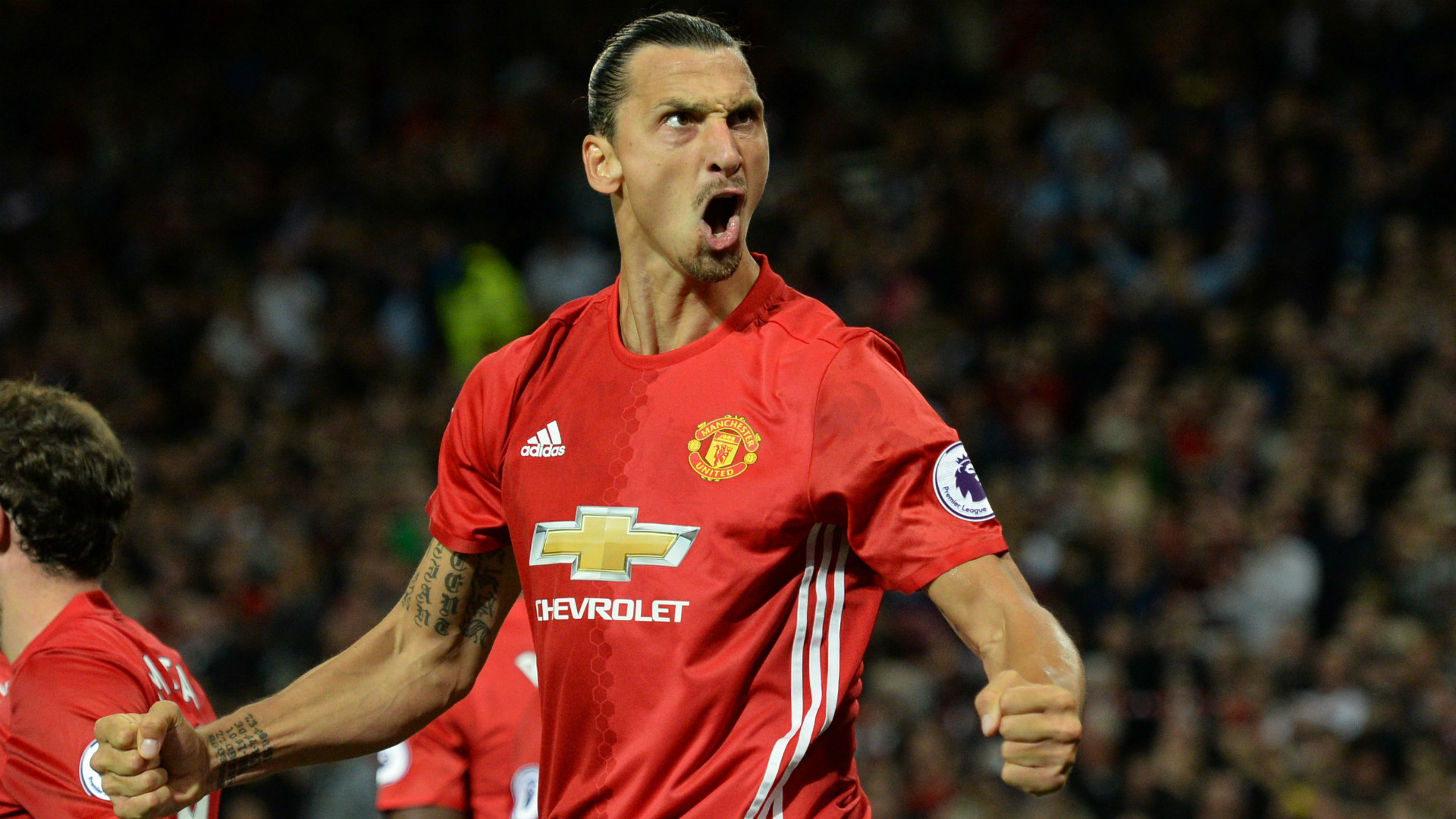 premier-league-team-of-the-week-zlatan-ibrahimovic_1j2vxer0rj13d1w65v6rrcyi2n.jpg