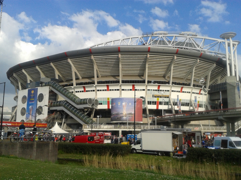 Ajax-Lille : le LOSC réagit suite aux incidents avant le match