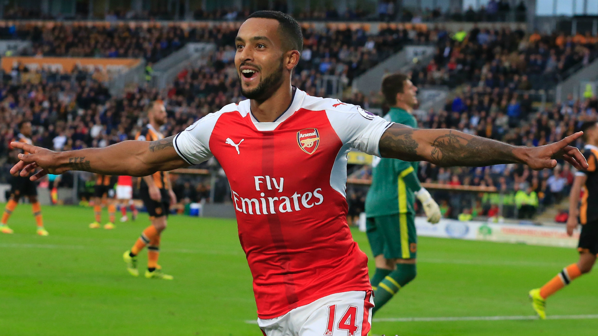 Theo Walcott Arsenal Hull City - Goal.com