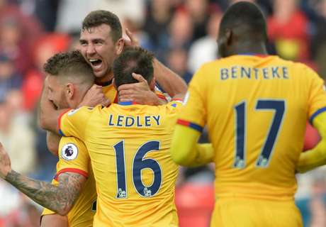 Benteke wins it late for Palace
