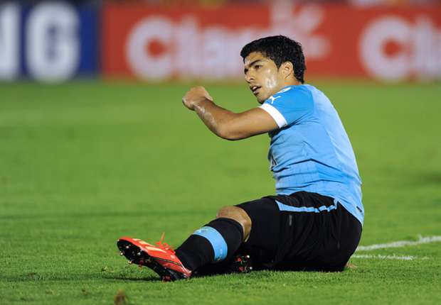 Resultado de imagen de luis suarez operado