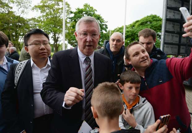 Demi Istri, Alasan Sir Alex Ferguson Pensiun