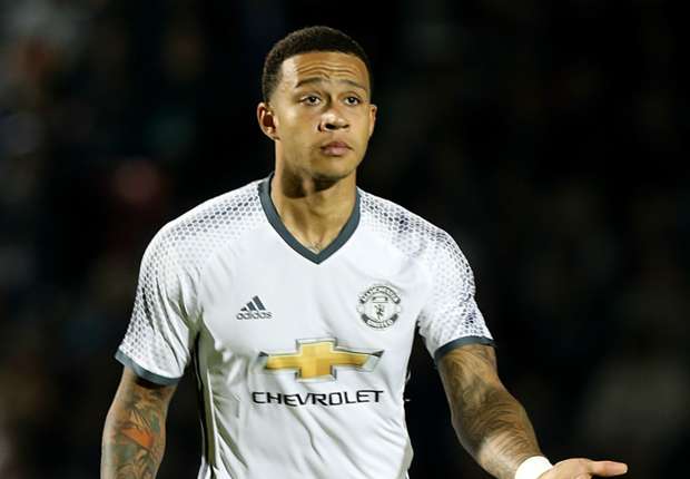 Everton fans think they've signed Memphis after strange tweet from official account