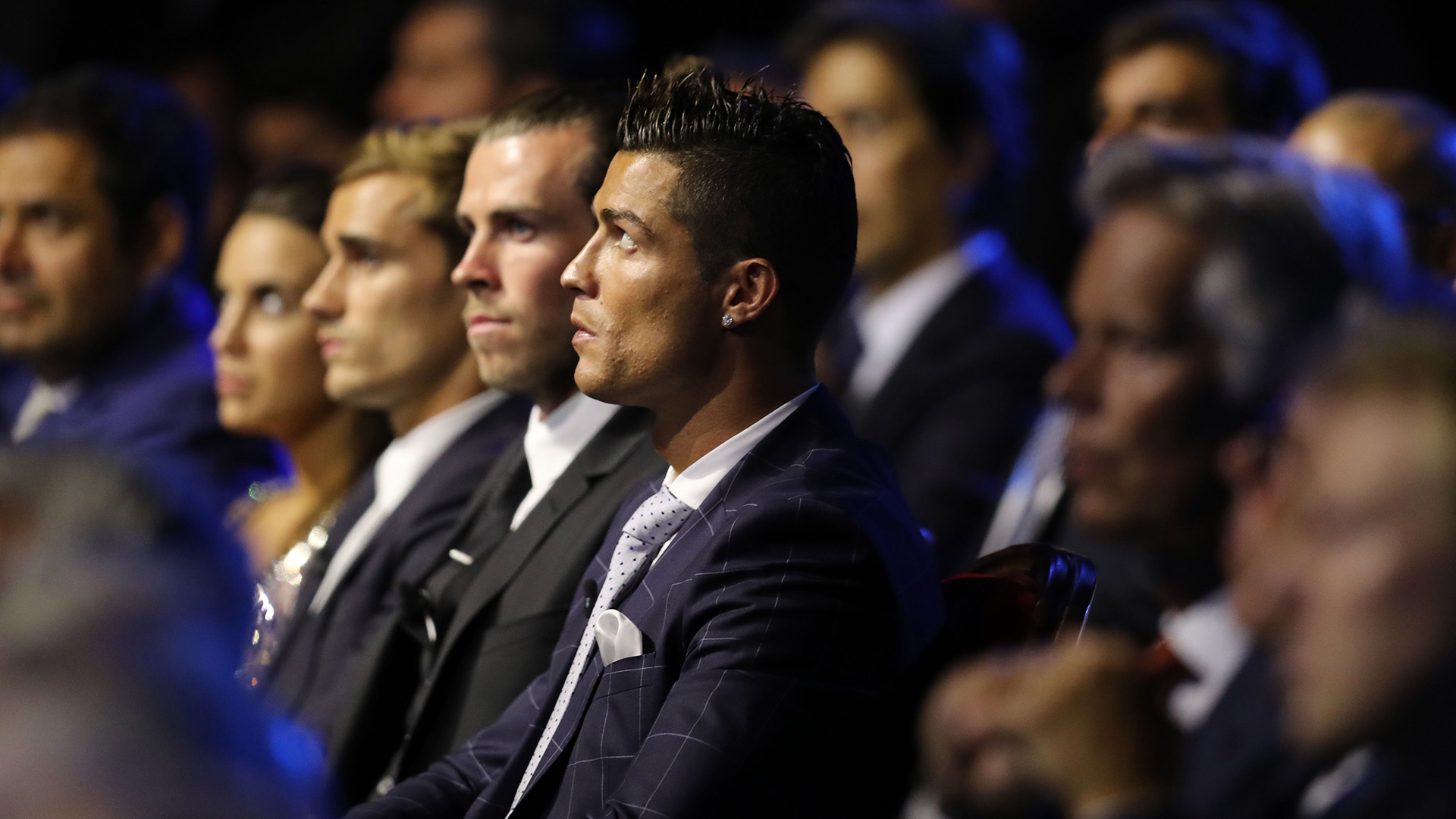 Ronaldo wins UEFA Best Player in Europe award Ronaldo-griezmann-bale_1lponcv43ws671xts6ogx5tvzf