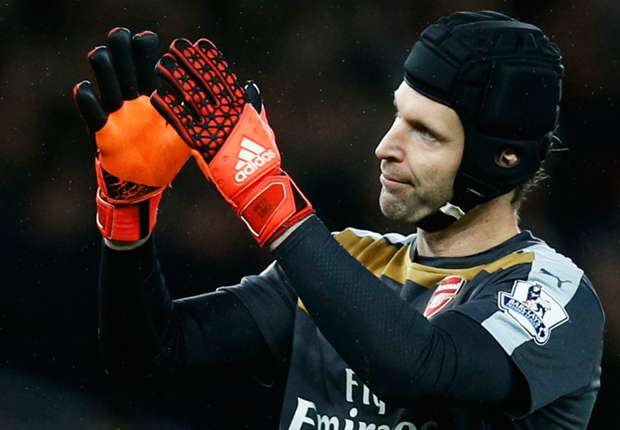 Wenger: No fight with Chelsea over ‘perfect’ Cech