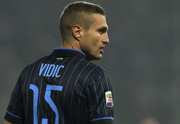 nemanja-vidic_1czagy6tez6uq1t9v0imvgtl2z.jpg