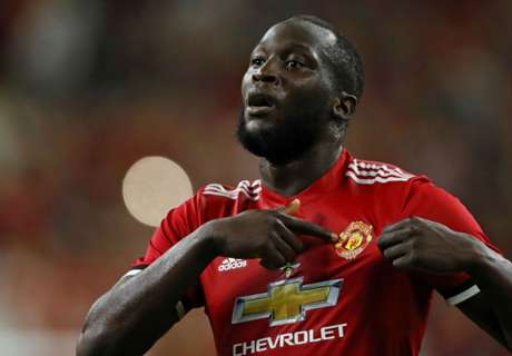 Lukaku Bawa United Hempaskan City