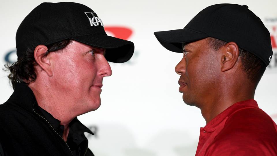 tiger woods vs phil mickelson showdown draws criticism yawns from