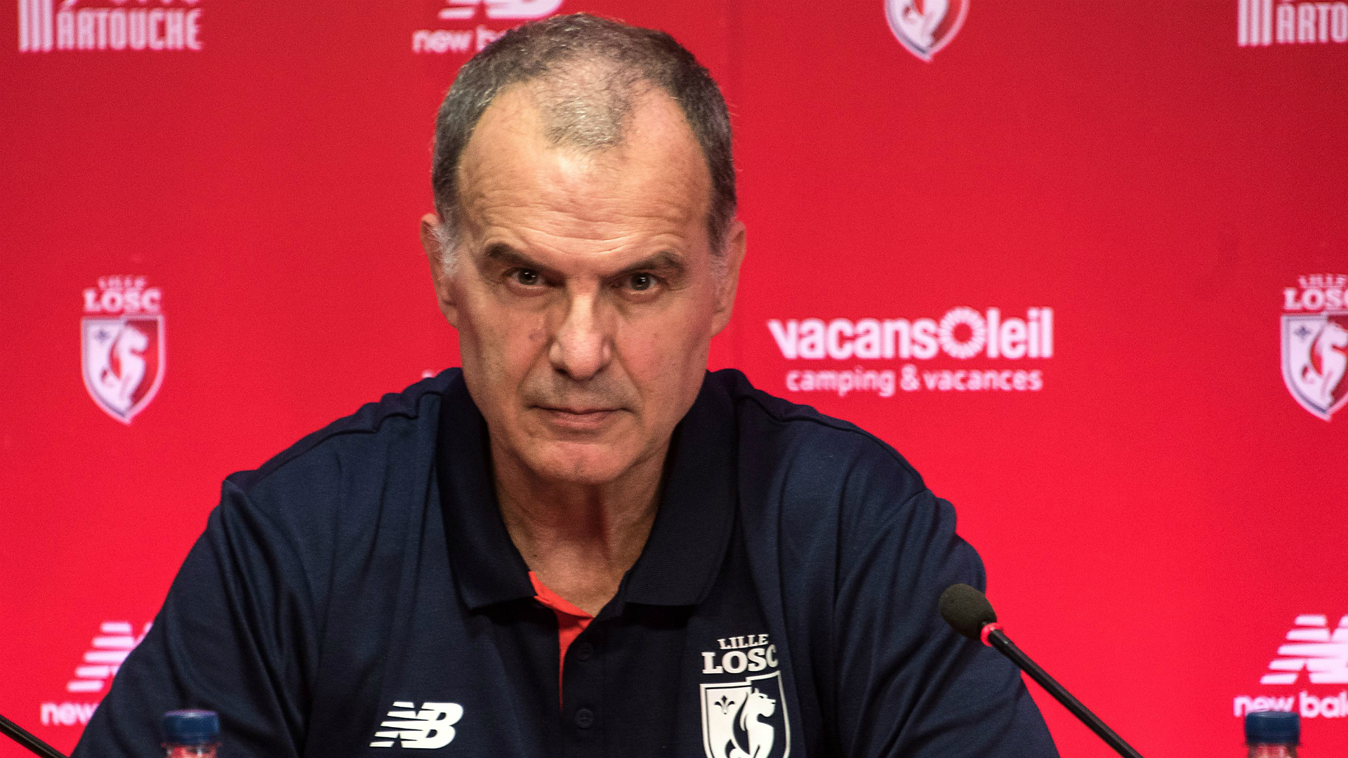 Bielsa faltó al primer entrenamiento de pretemporada de Lille