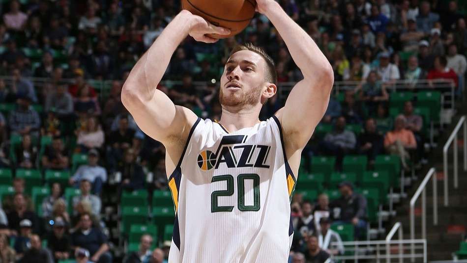 マジック 対 ウルブズ