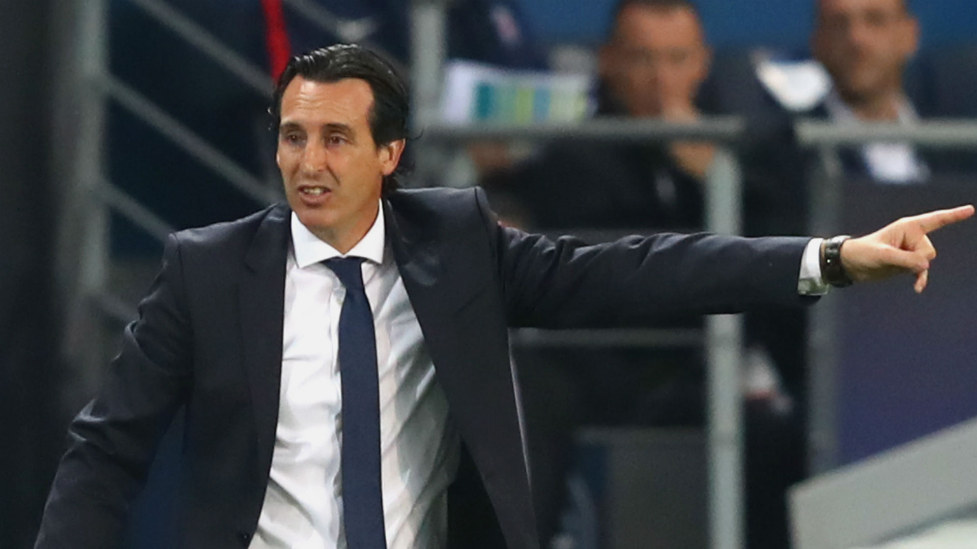 PSG Are '200 Per Cent' Behind Emery, Says Sporting Director