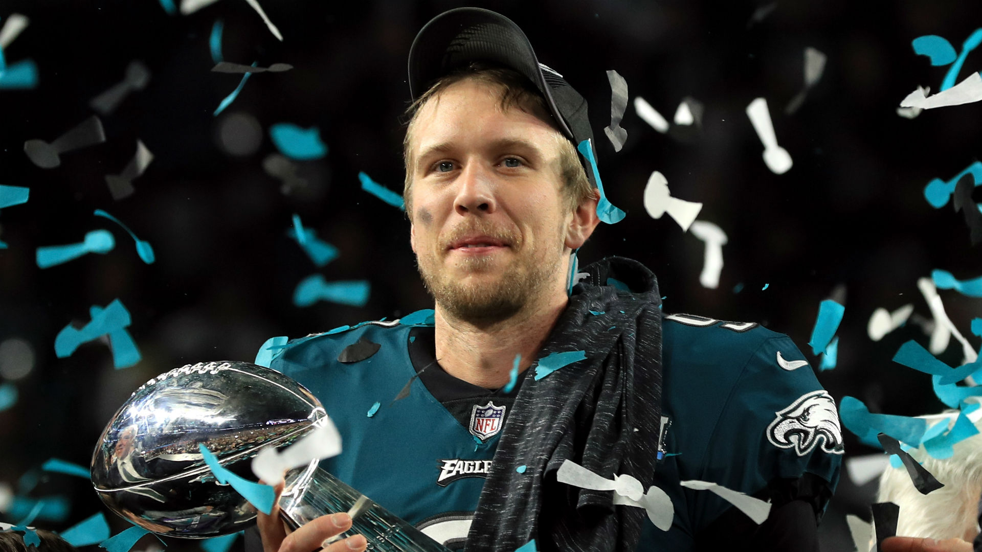 Nick Foles, Eagles Restructure 2018 Contract