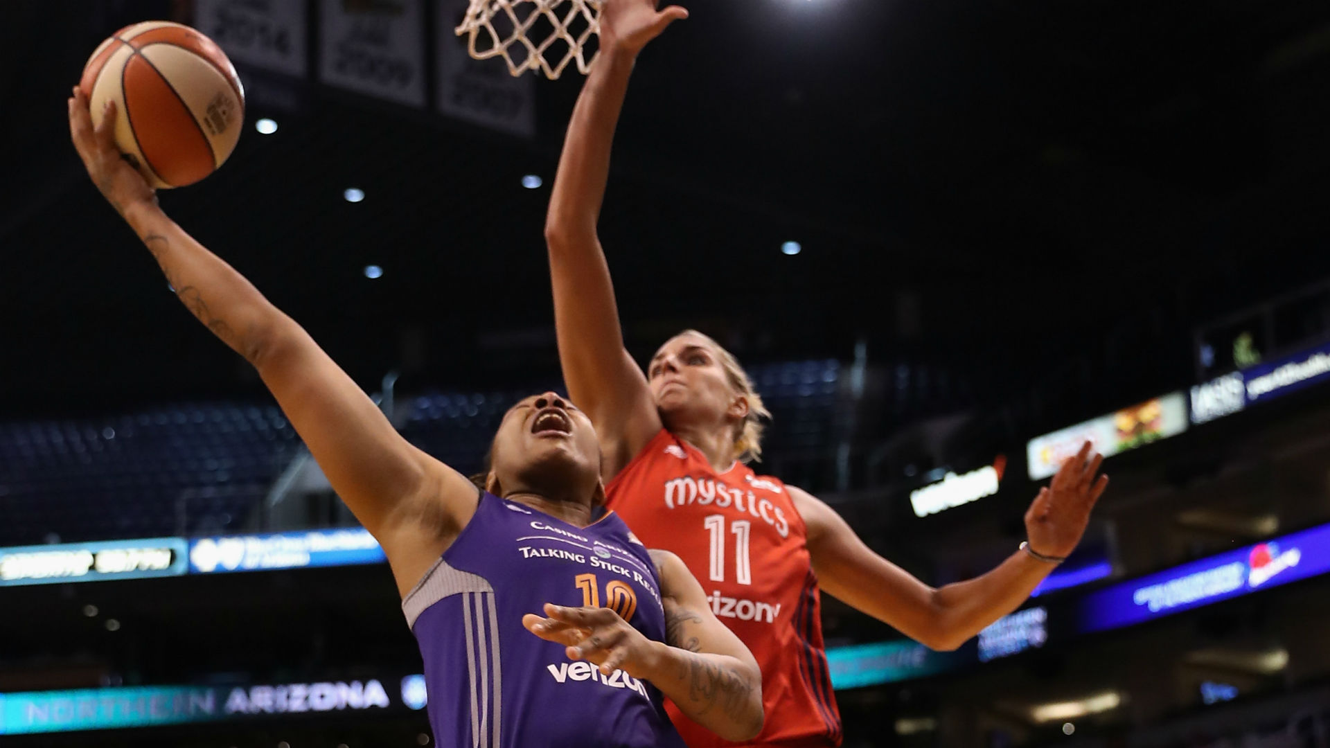 Mystics star Elena Delle Donne suffers knee injury in final minutes of playoff game
