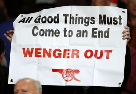 Walcott: Arsenal ignoring rumours
