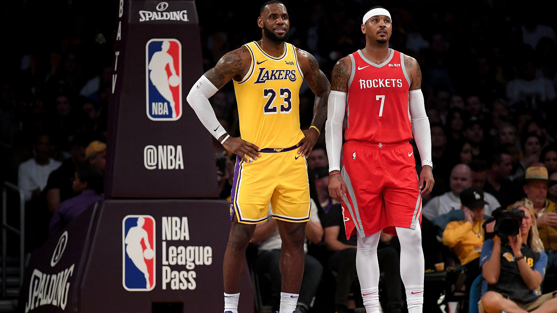 LeBron James wants Lakers to acquire Carmelo Anthony, report says
