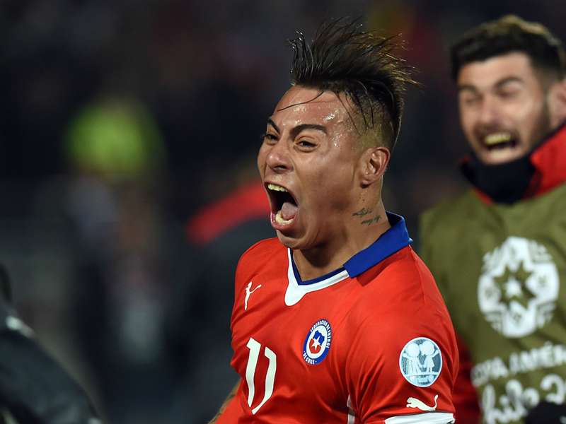 Chile striker Eduardo Vargas