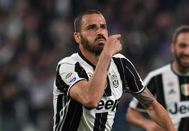 leonardobonucci-cropped_7qa6n3v1yy2w1s09m9upakhvr.jpg