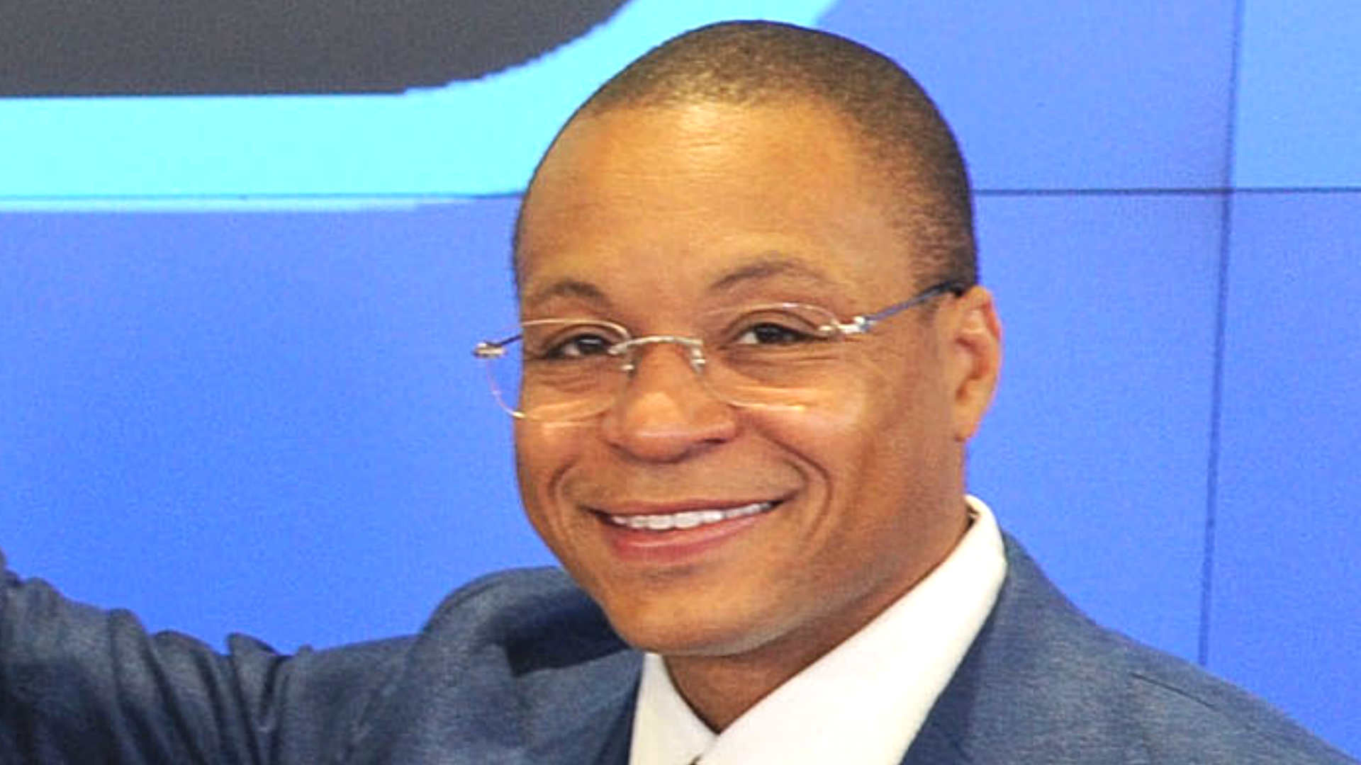 Gus Johnson (sportscaster) Alchetron, the free social encyclopedia