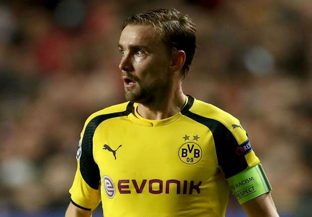 Injured Schmelzer returns to Borussia Dortmund training