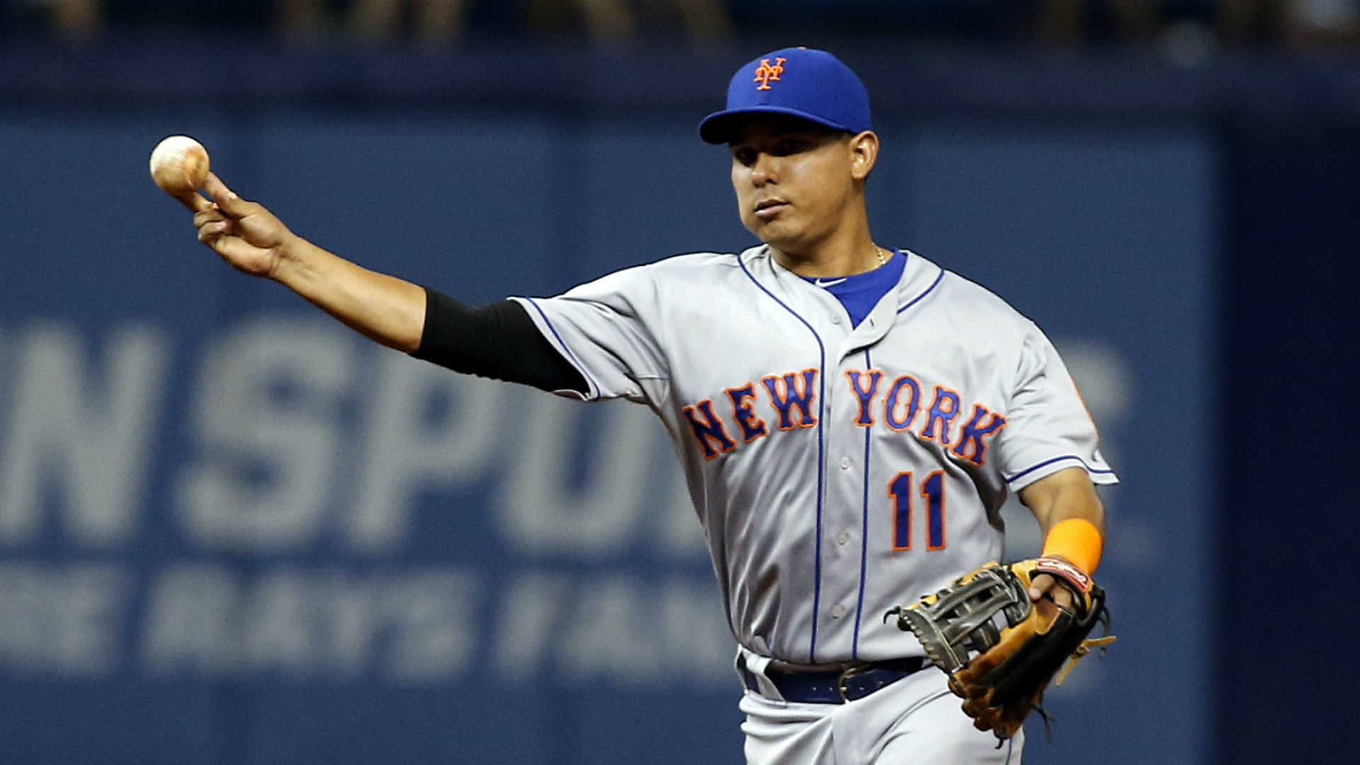 Mets' Ruben Tejada leaves game on cart after Chase Utley takeout slide MLB Sporting News
